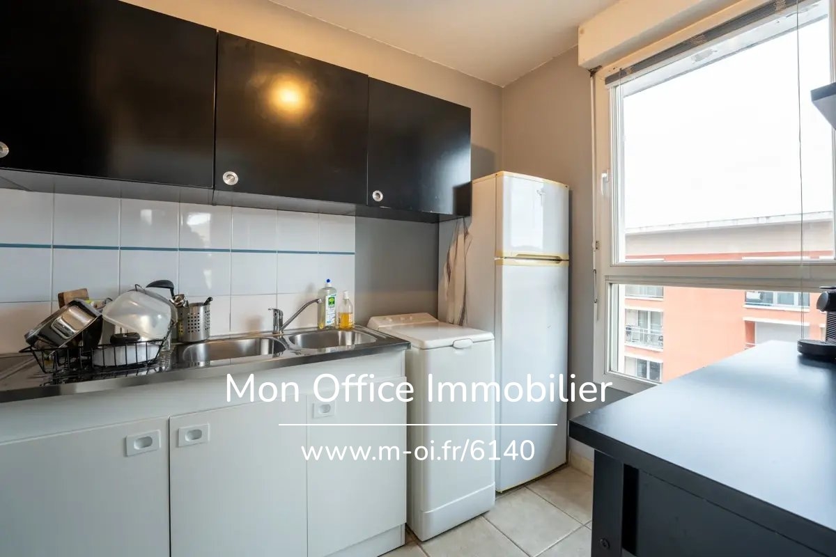 Appartement de luxe à vendre à Aix-en-Provence, 262 500 €, Photo 2