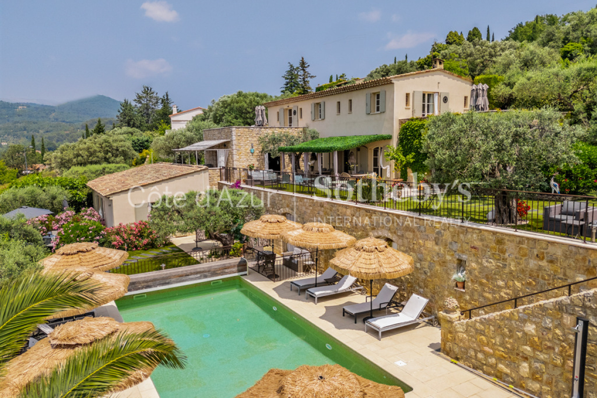Luxury House for sale in Fayence, 2 250 000 €, Photo 1