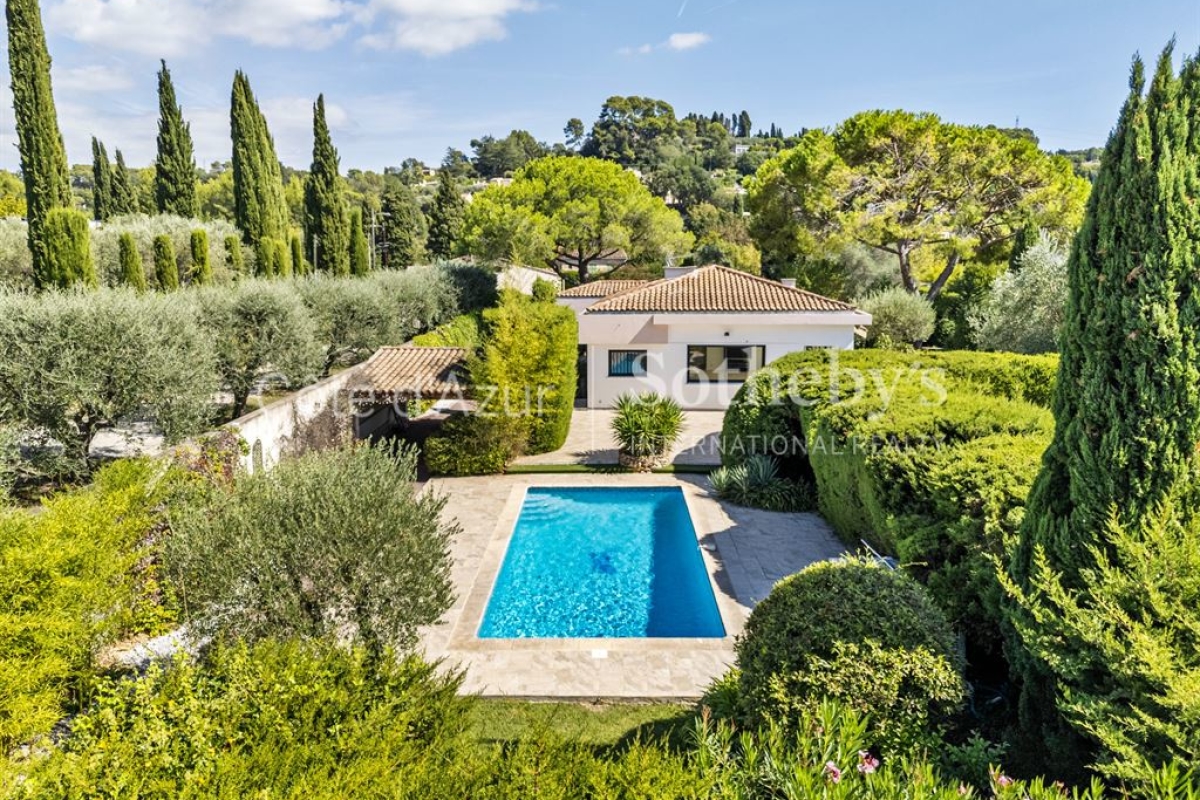 Luxury House for sale in Mougins, 1 690 000 €, Photo 1
