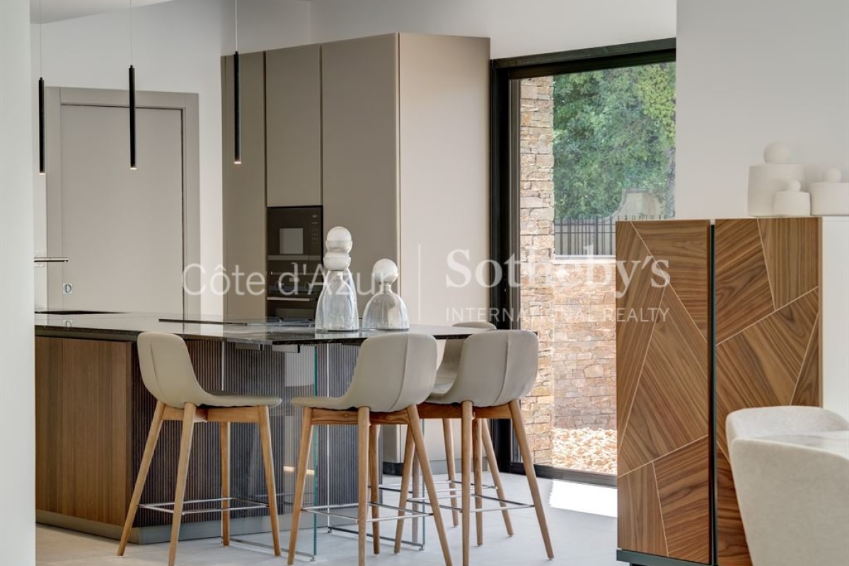 Luxury House for sale in Tourrettes, 3 200 000 €, Photo 5