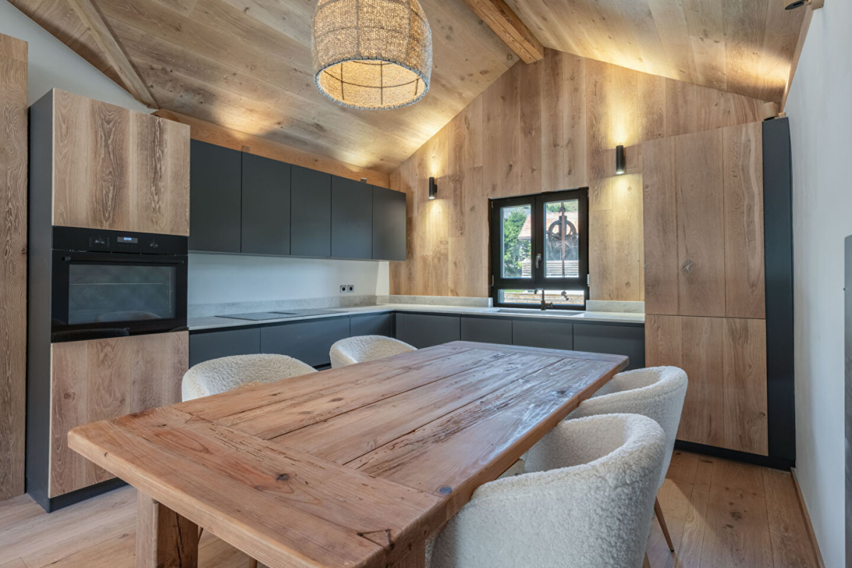 Luxury Apartment for sale in Megève, 1 370 000 €, Photo 5