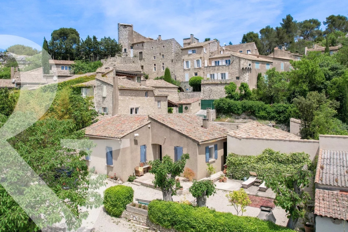 Maison de luxe à vendre à Eygalières, 1 378 000 €, Photo 1