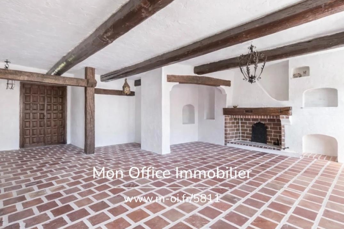 Appartement de luxe à vendre à Marseille 2Ème, 275 000 €, Photo 2