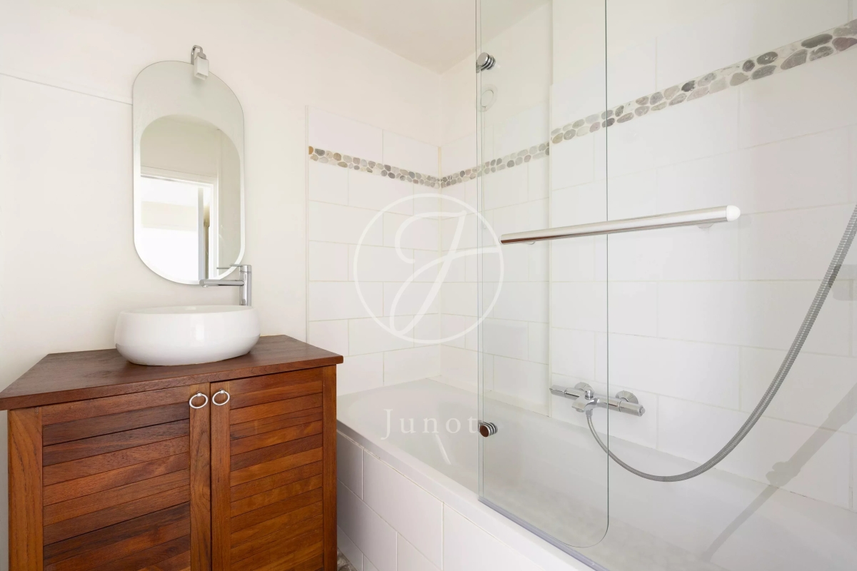 Appartement de luxe à vendre à Neuilly-sur-Seine, 475 000 €, Photo 7