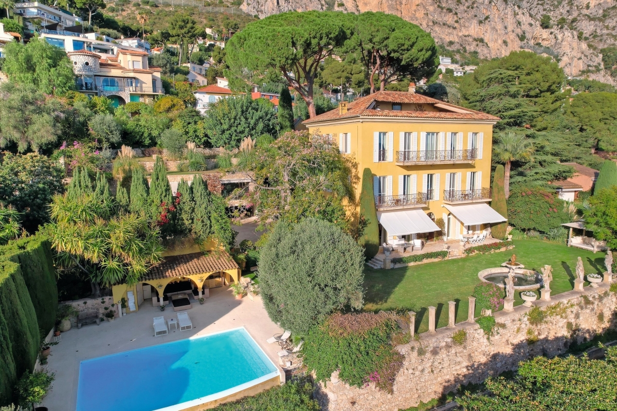 Maison de luxe à vendre à Èze, 22 000 000 €, Photo 1
