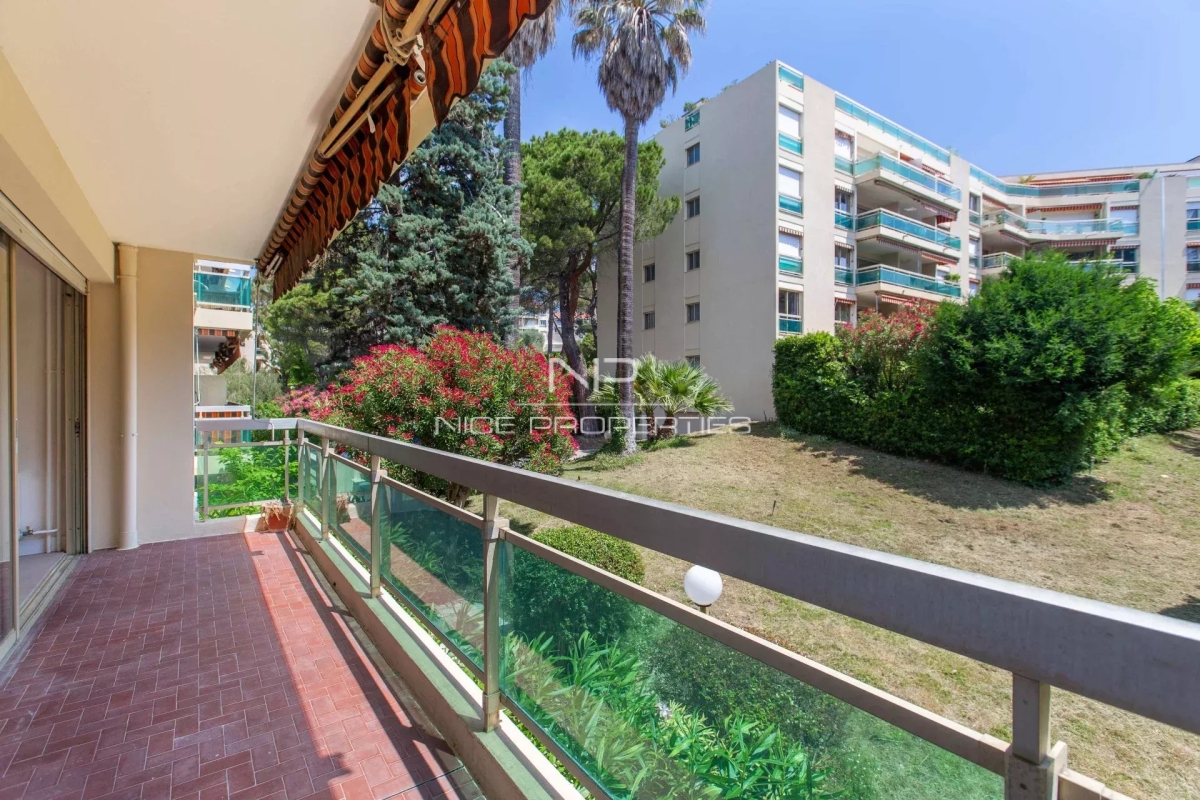 Appartement de luxe à vendre à Nice, 598 000 €, Photo 1