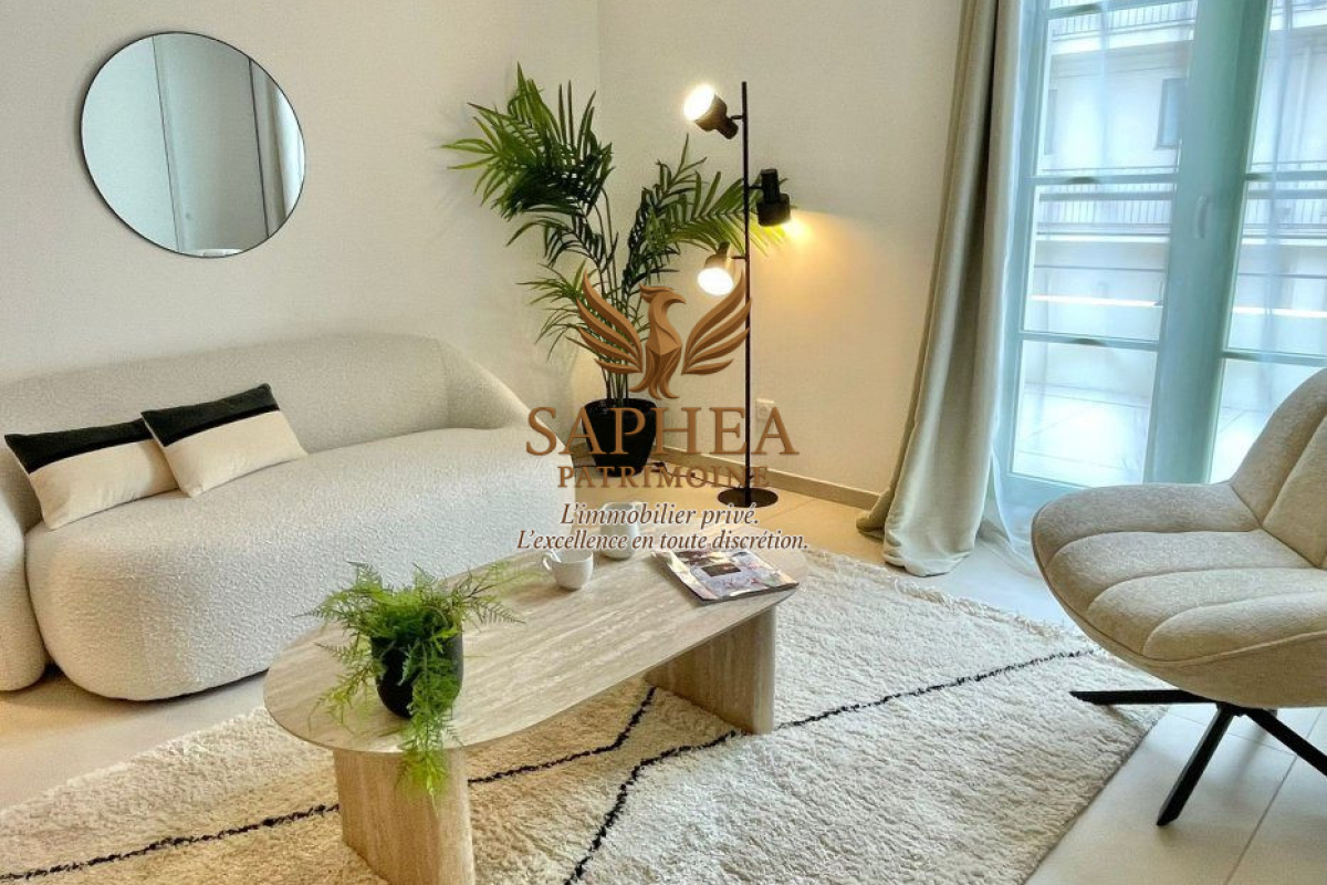 Appartement de luxe à vendre à Nice, 385 000 €, Photo 2