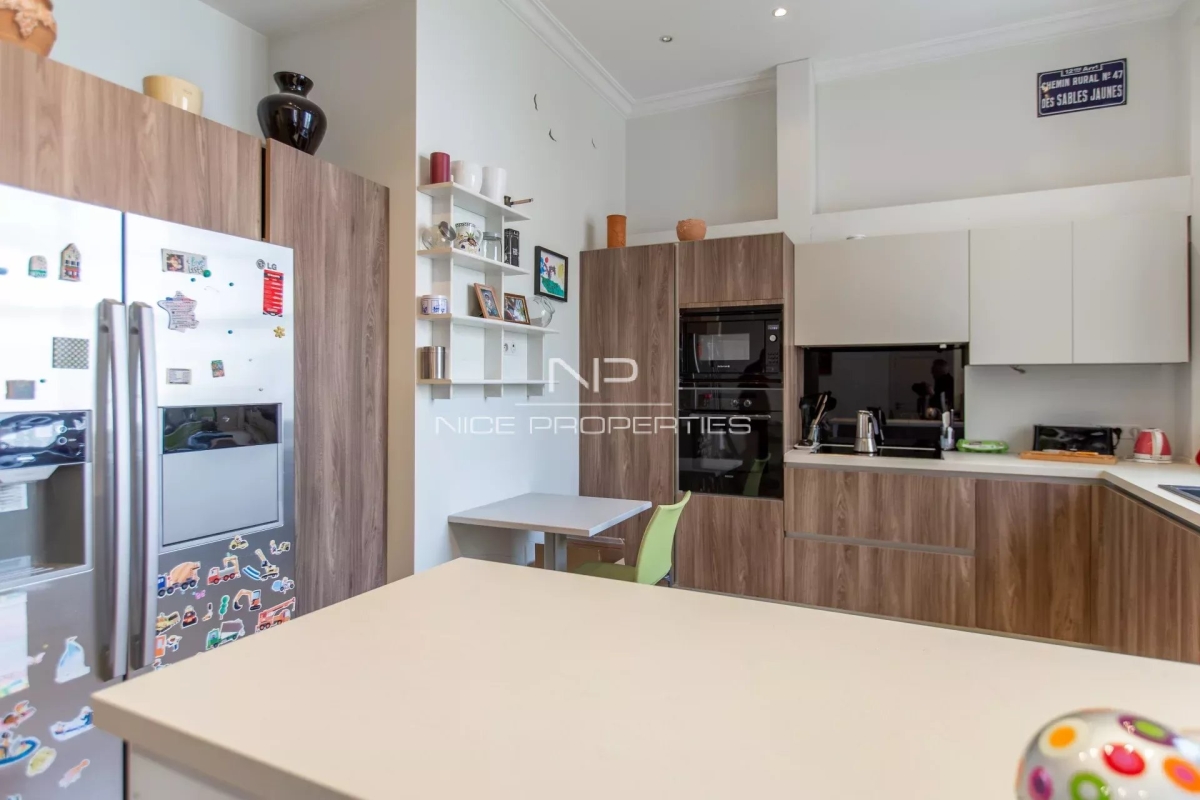 Luxury Apartment for sale in Nice, 945 000 €, Photo 3