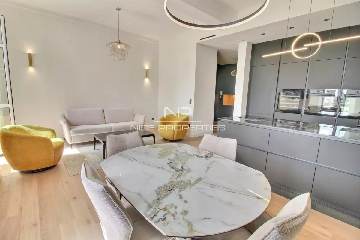 Luxury Apartment for sale in Nice, 789 000 €, Photo 3
