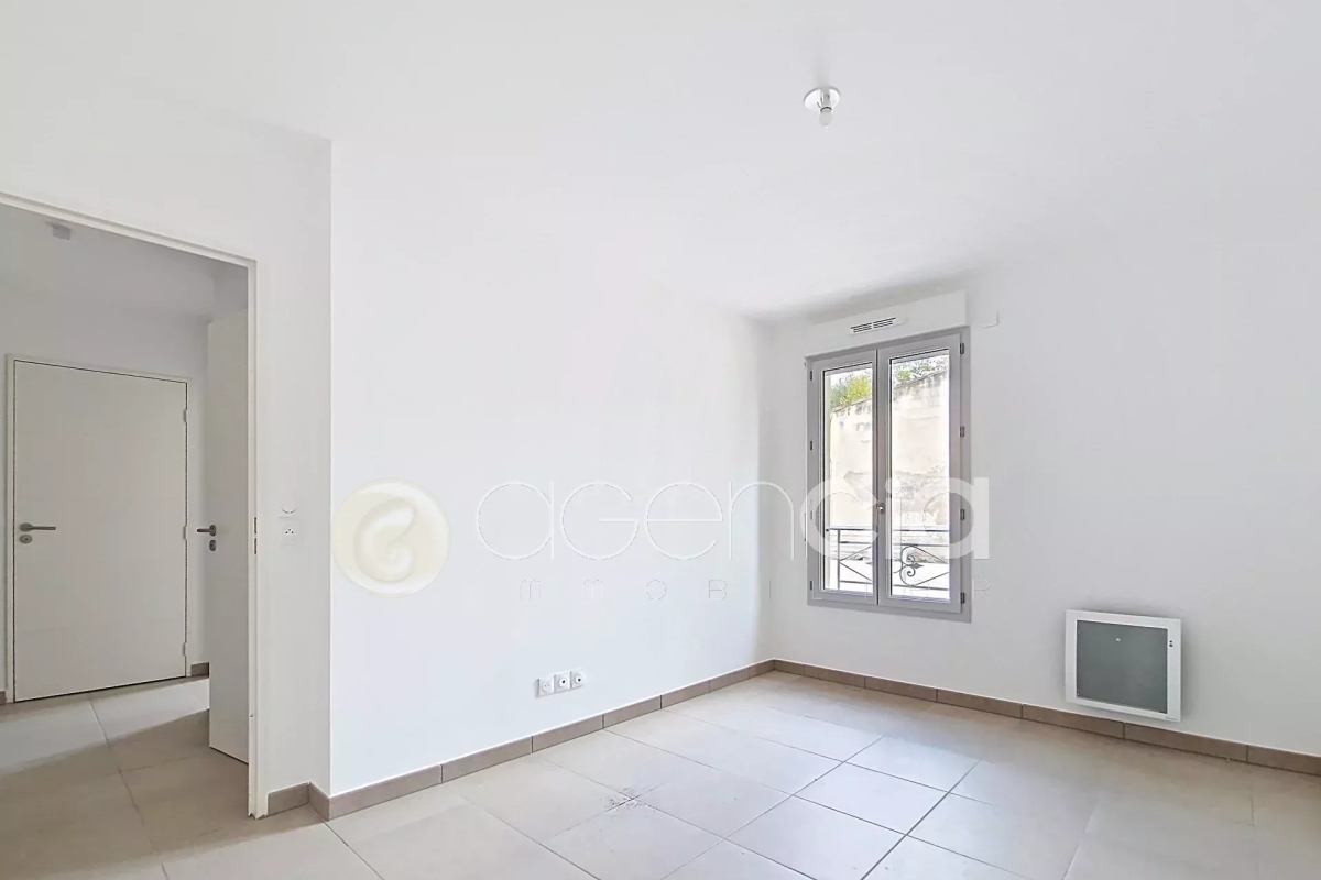Appartement de luxe à louer à Le Rouret, 1 380 €, Photo 4
