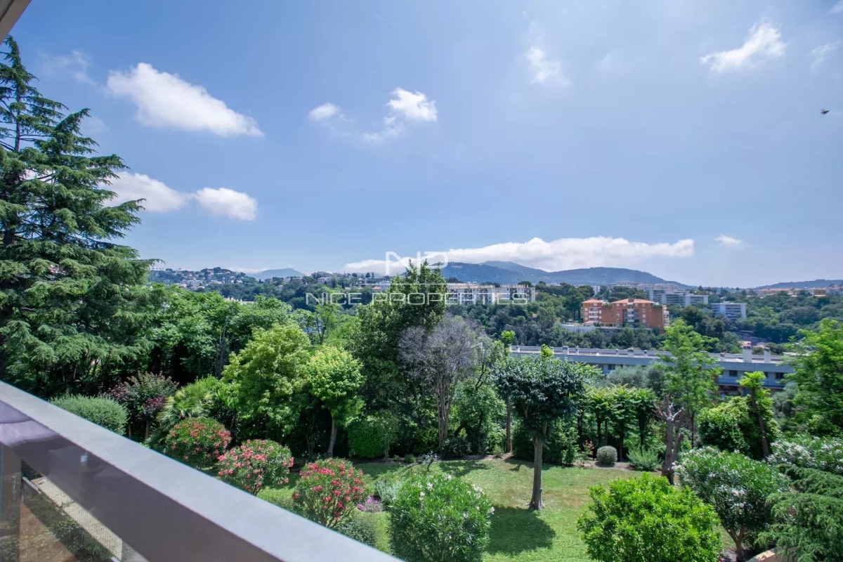 Luxury Apartment for sale in Nice, 375 000 €, Photo 5