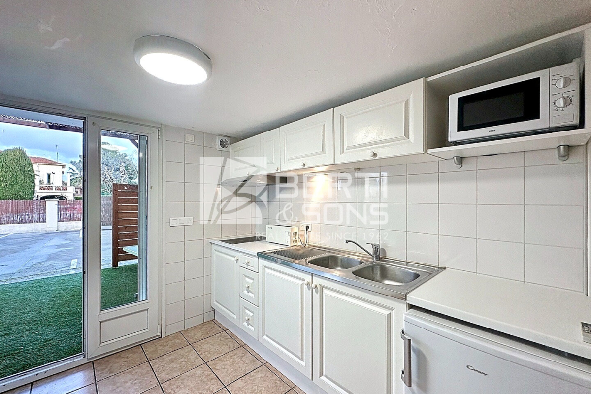 Appartement de luxe à vendre à Mandelieu-la-Napoule, 185 000 €, Photo 6