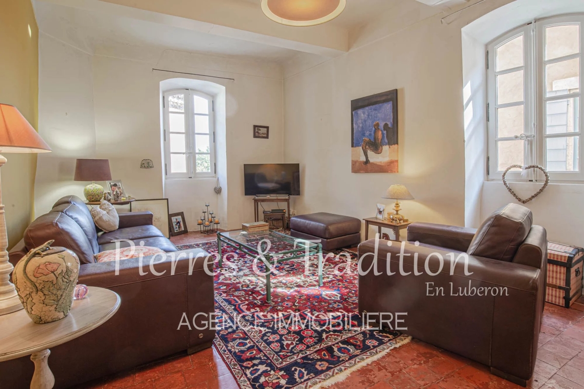 Maison de luxe à vendre à Goult, 420 000 €, Photo 1