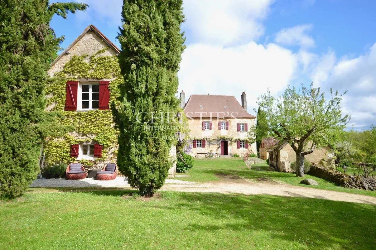 Maison de luxe à vendre à Issac, 1 908 000 €, Photo 2