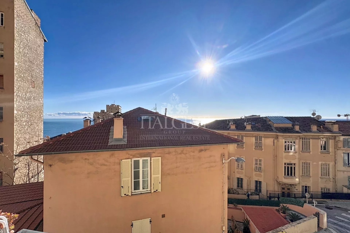 Appartement de luxe à vendre à Beausoleil, 410 000 €, Photo 2