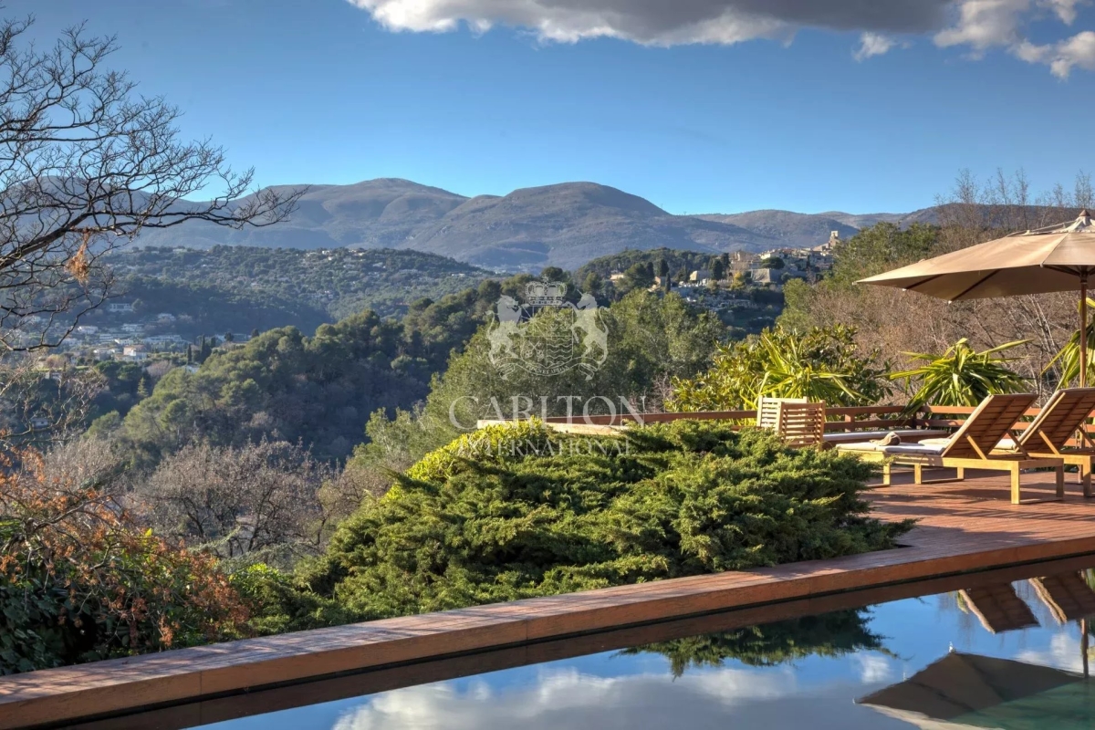 Maison de luxe à vendre à Saint-Paul-de-Vence, 2 290 000 €, Photo 2