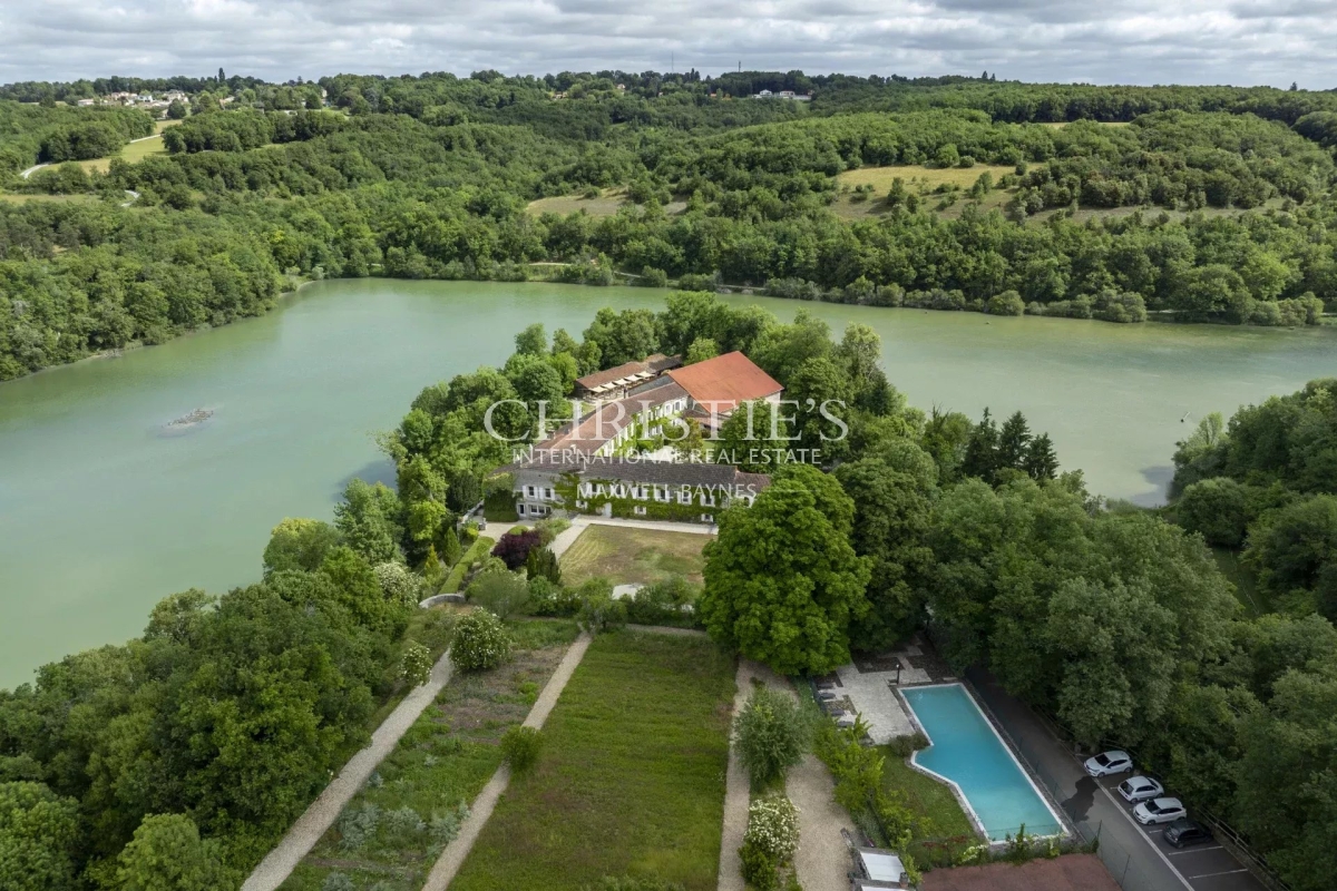 Maison de luxe à vendre à Angoulême, 3 180 000 €, Photo 3