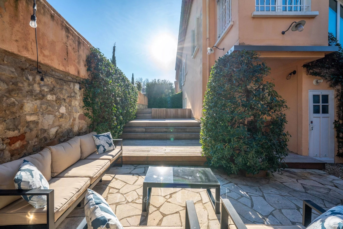 Maison de luxe à vendre à Aix-en-Provence, 1 990 000 €, Photo 3