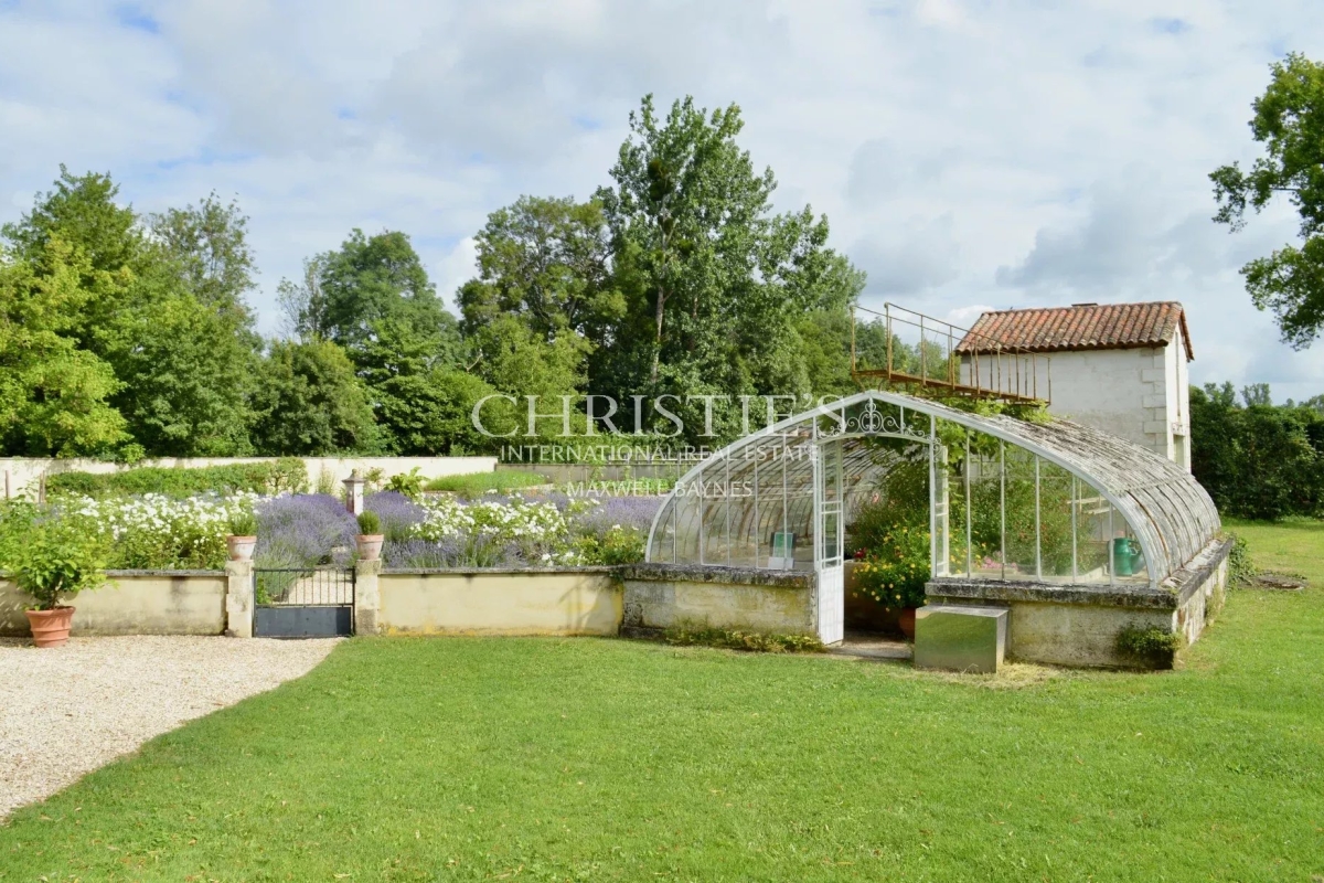 Luxury House for sale in Brantôme, 5 000 000 €, Photo 4