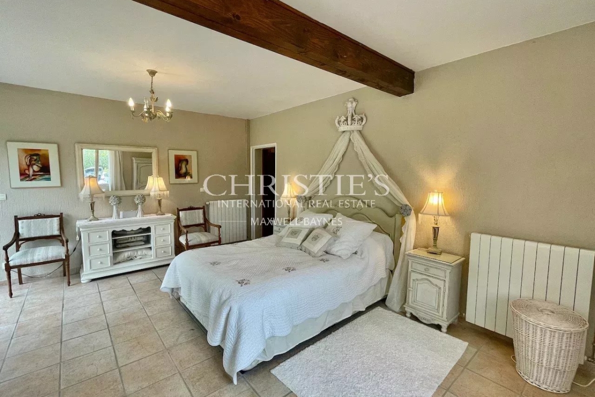 Luxury House for sale in Sainte-Foy-la-Grande, 899 000 €, Photo 4