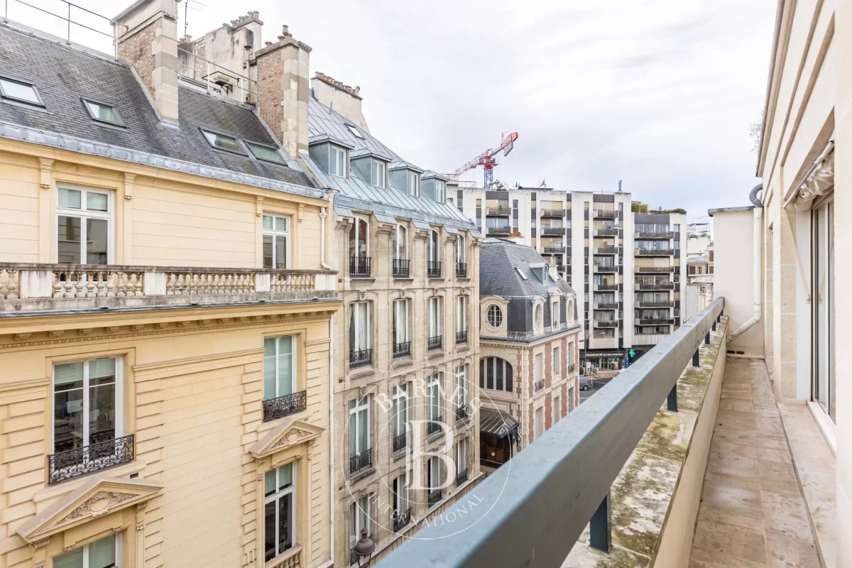 Luxury Apartment for sale in Paris 8Ème, 1 718 500 €, Photo 5