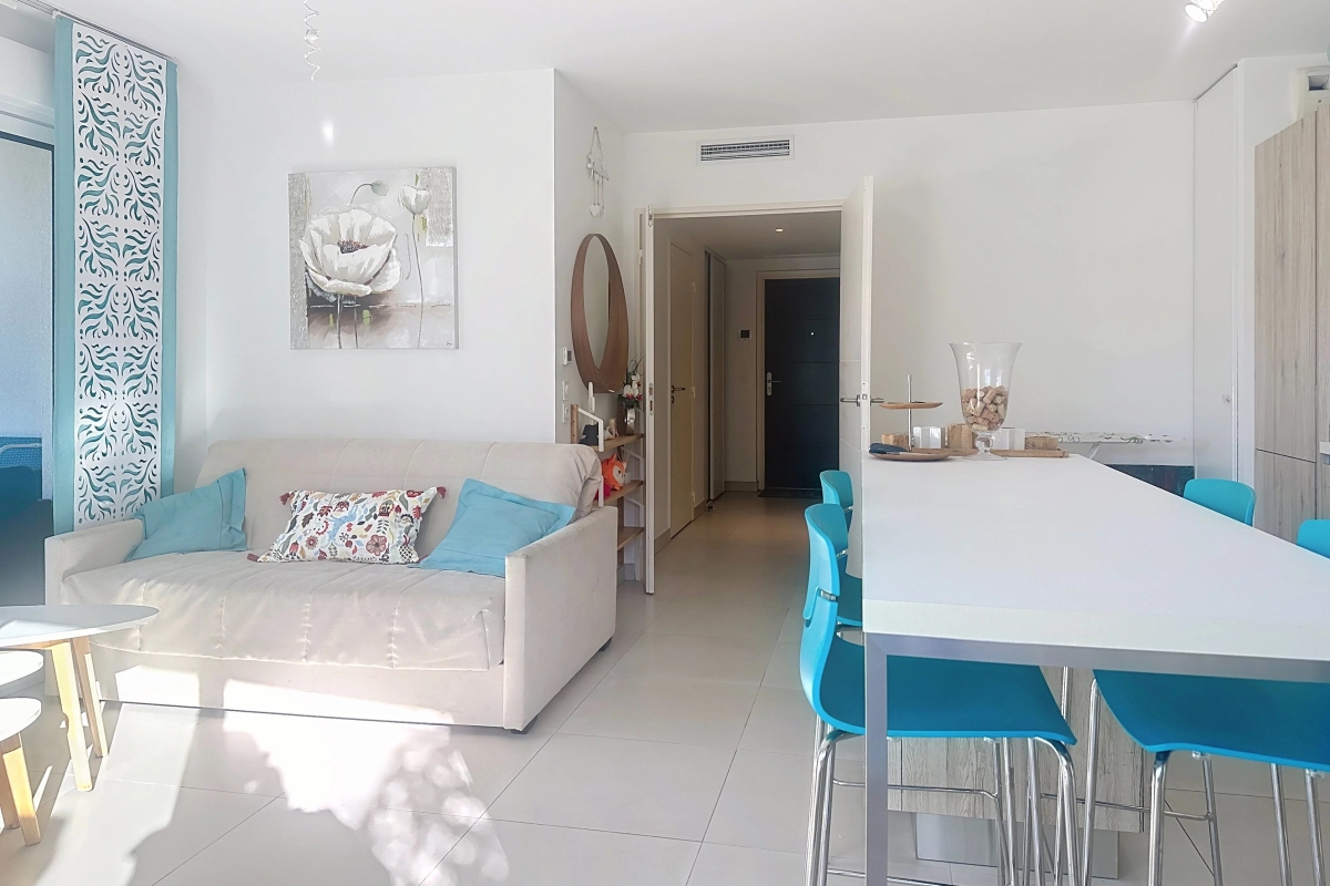 Appartement de luxe à vendre à Antibes, 425 000 €, Photo 6