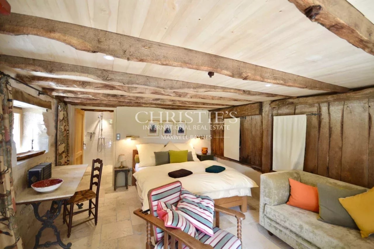 Maison de luxe à vendre à Issac, 1 908 000 €, Photo 6