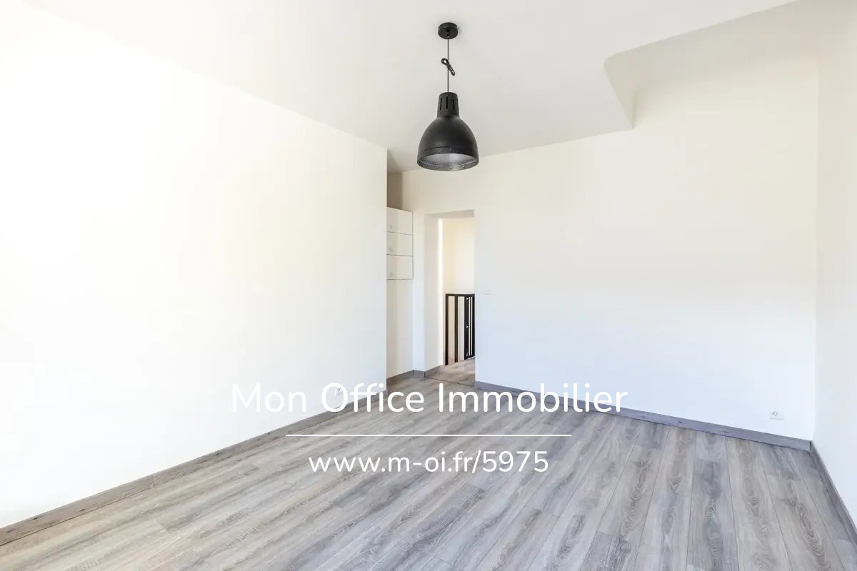 Appartement de luxe à vendre à Rousset, 250 000 €, Photo 7