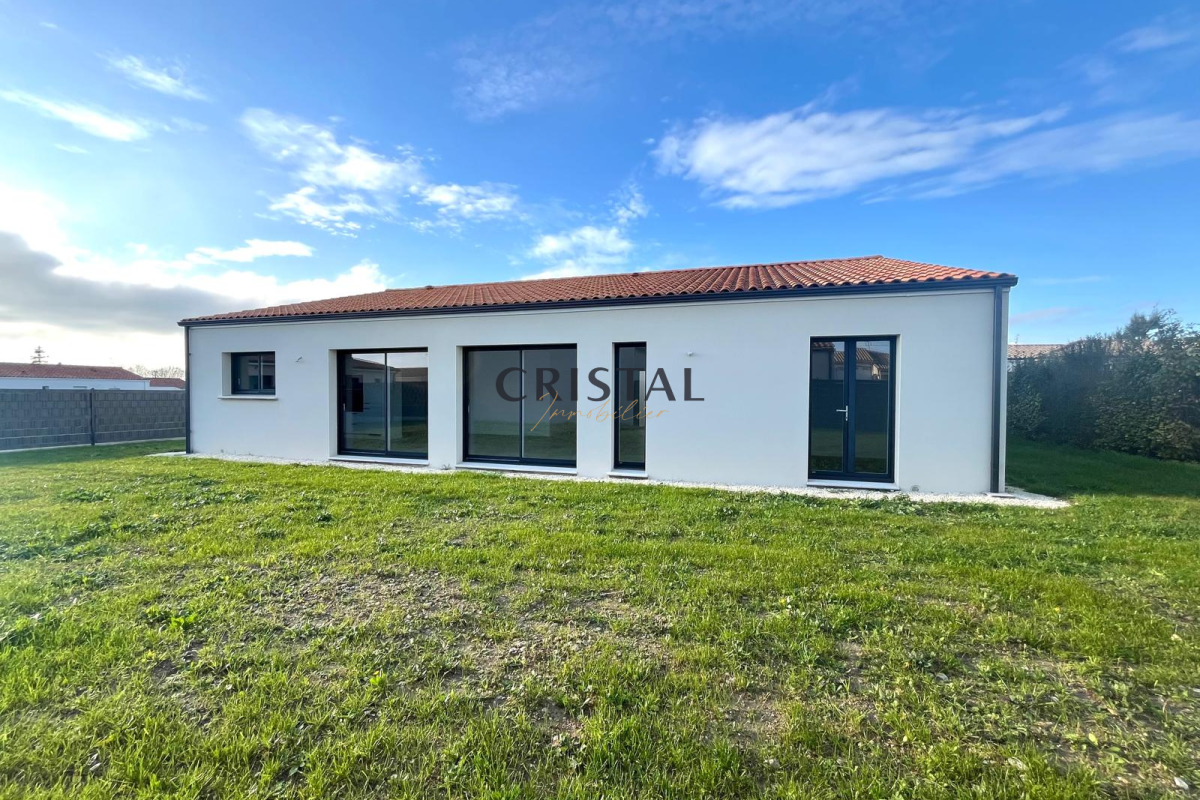 Maison de luxe à vendre à Médis, 480 000 €, Photo 1