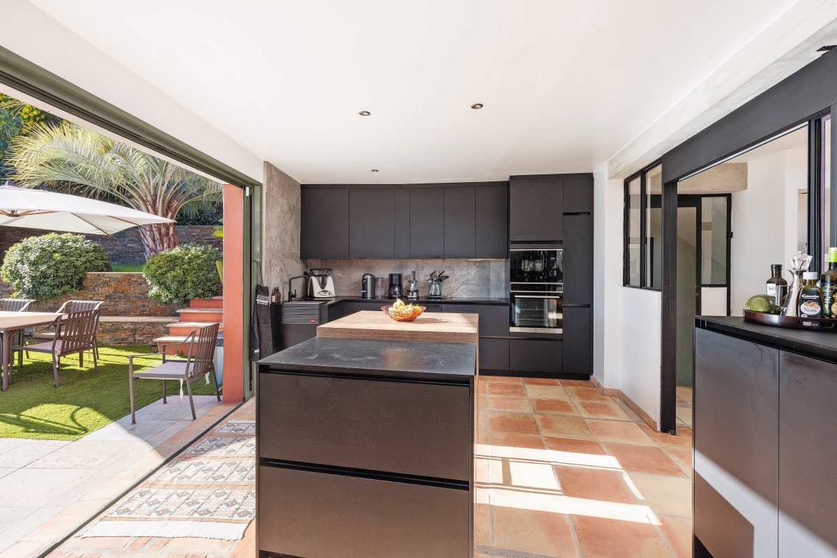 Luxury House for sale in Vence, 1 850 000 €, Photo 3