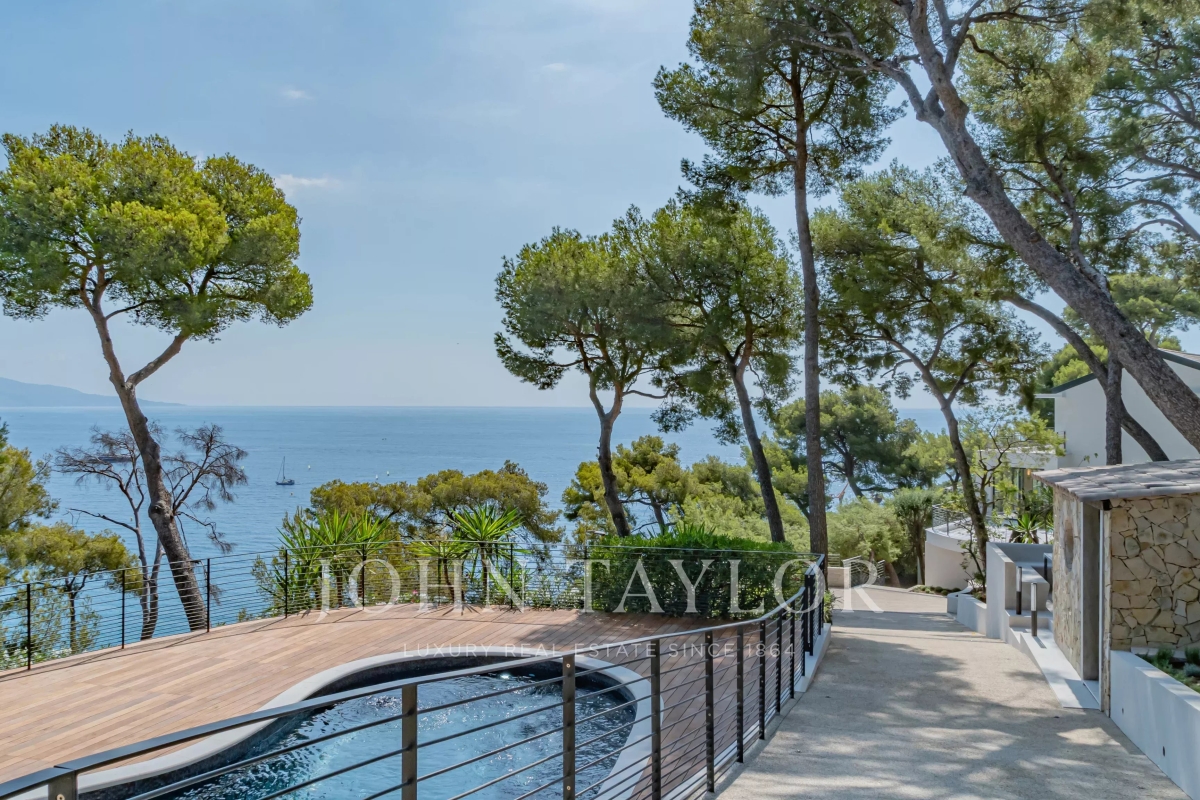 Maison de luxe à vendre à Roquebrune-Cap-Martin, 13 500 000 €, Photo 1