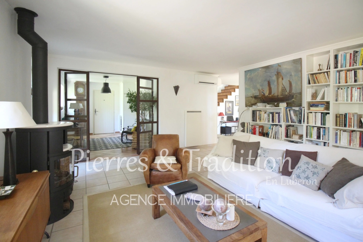 Maison de luxe à vendre à Murs, 685 000 €, Photo 3