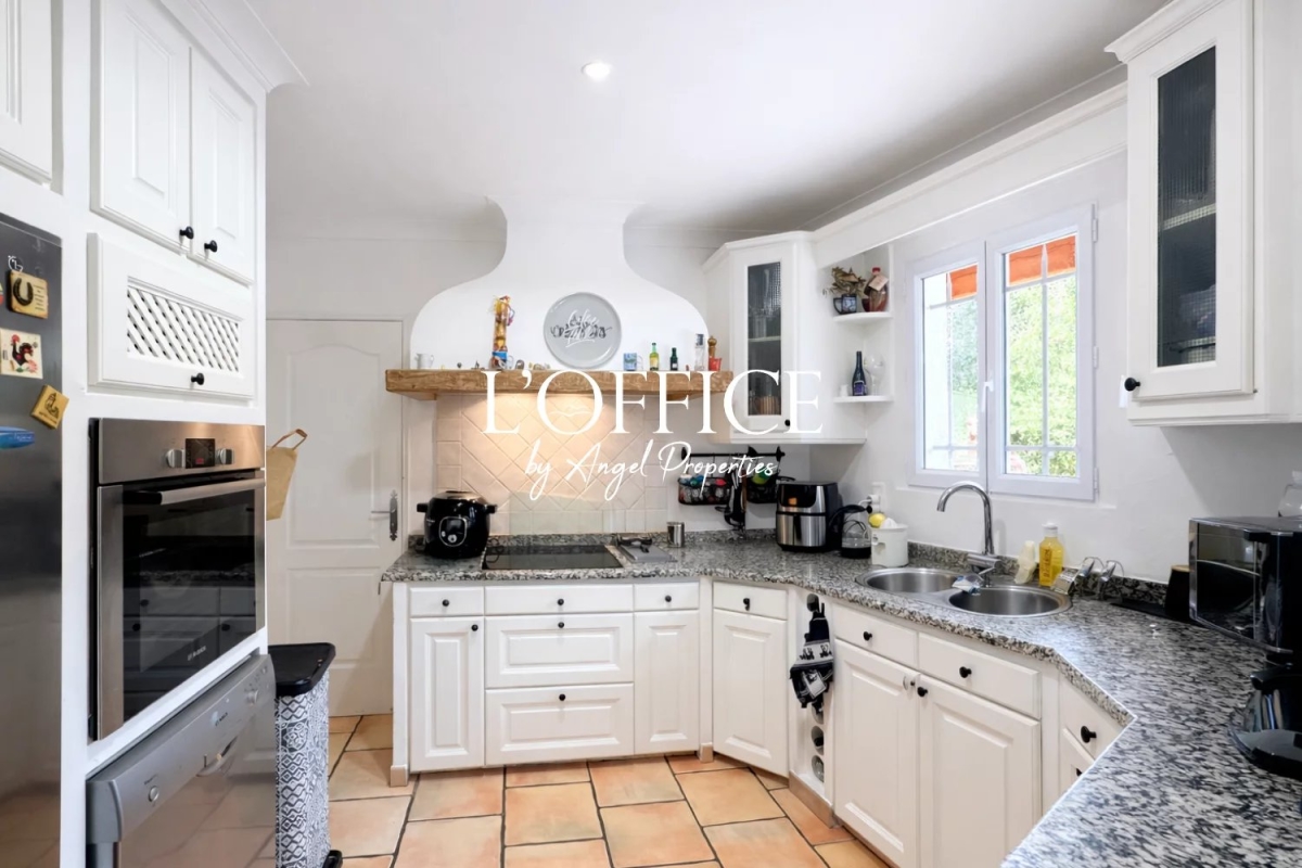 Maison de luxe à vendre à Cogolin, 890 000 €, Photo 5