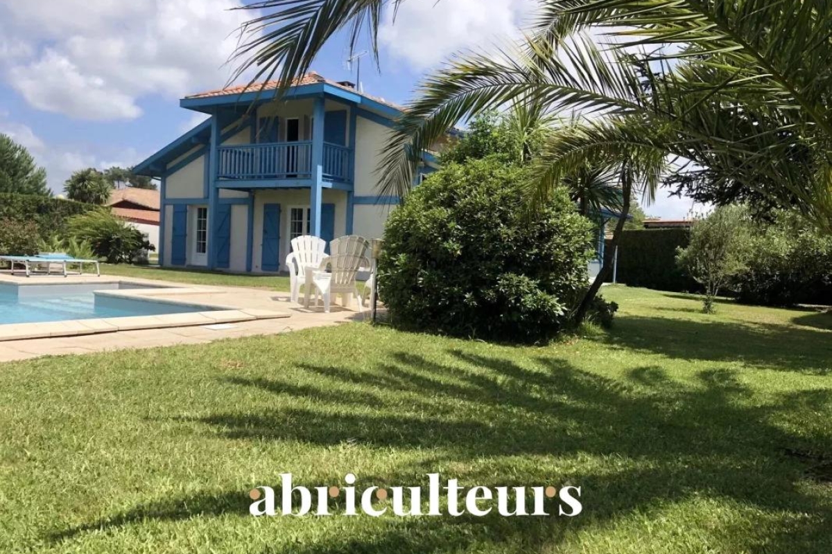 Luxury House for sale in Saint-Vincent-de-Tyrosse, 672 000 €, Photo 1