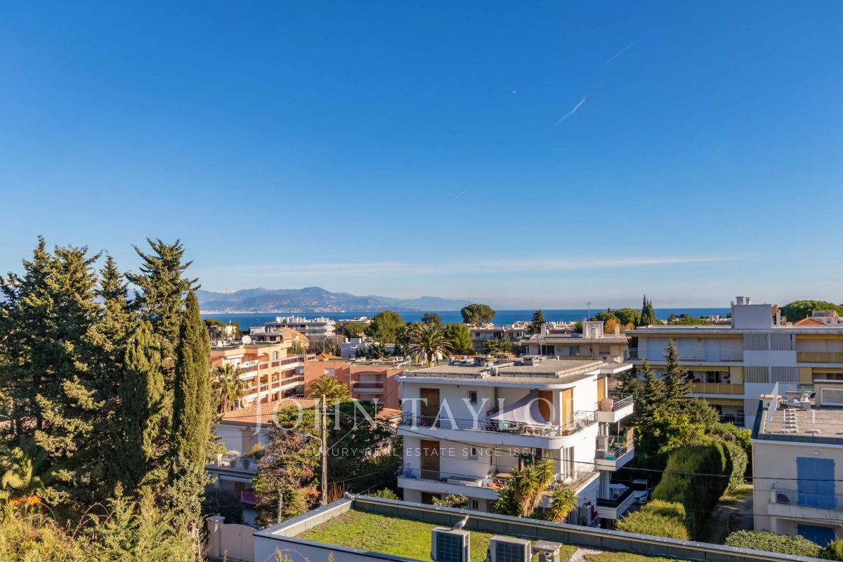 Appartement de luxe à vendre à Antibes, 1 696 000 €, Photo 1