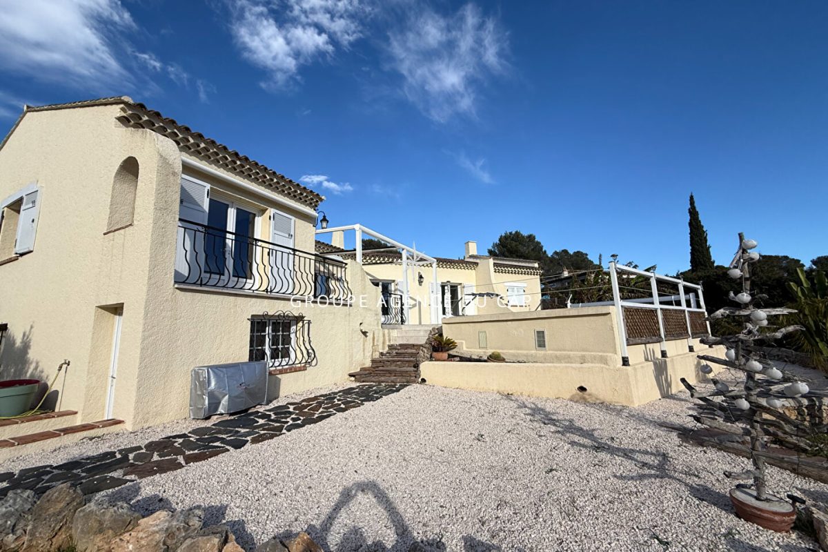 Luxury House for sale in Saint-Raphaël, 840 000 €, Photo 1