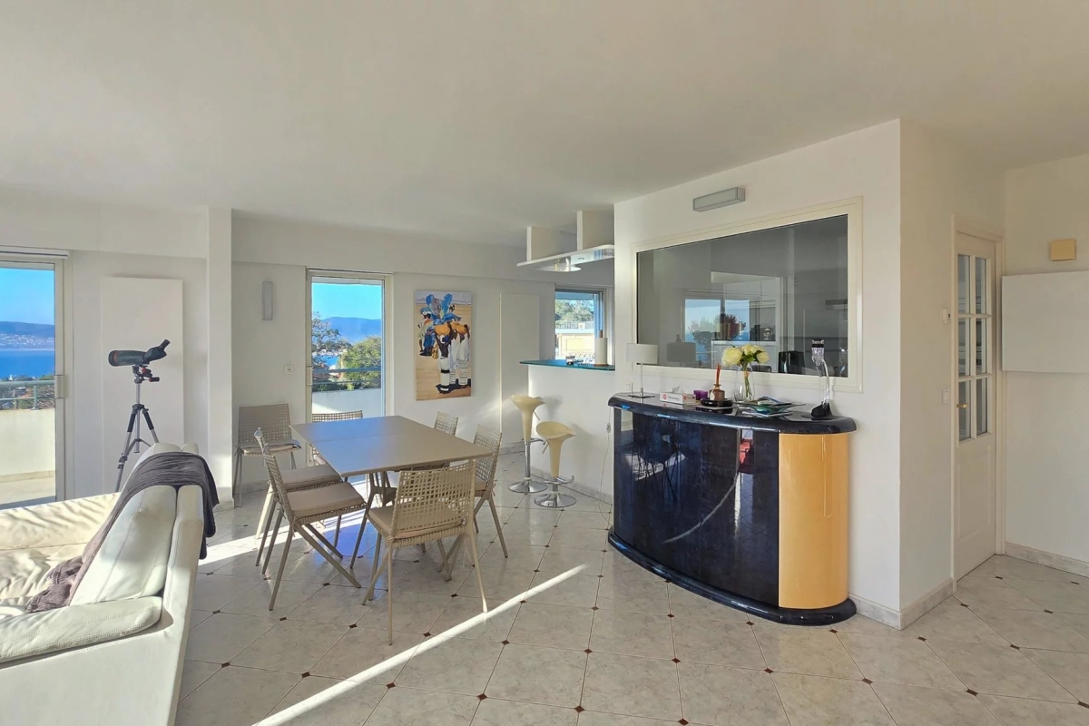 Luxury Apartment for sale in Saint-Raphaël, 2 050 000 €, Photo 4