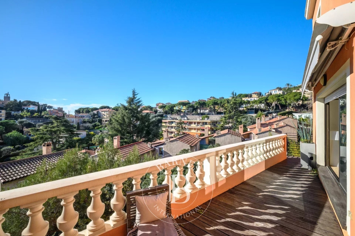 Luxury Apartment for sale in Villefranche-sur-Mer, 1 390 000 €, Photo 5