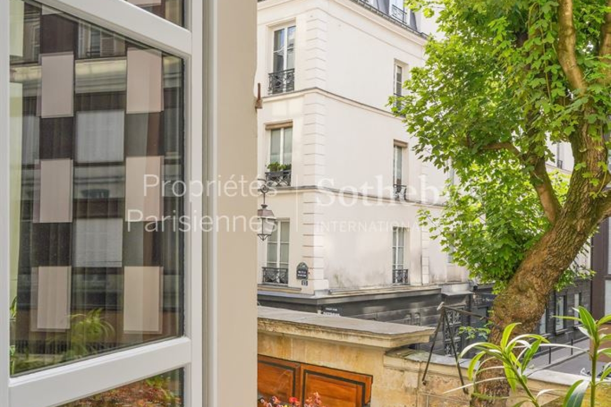 Appartement de luxe à vendre à Paris 1Er, 875 000 €, Photo 2