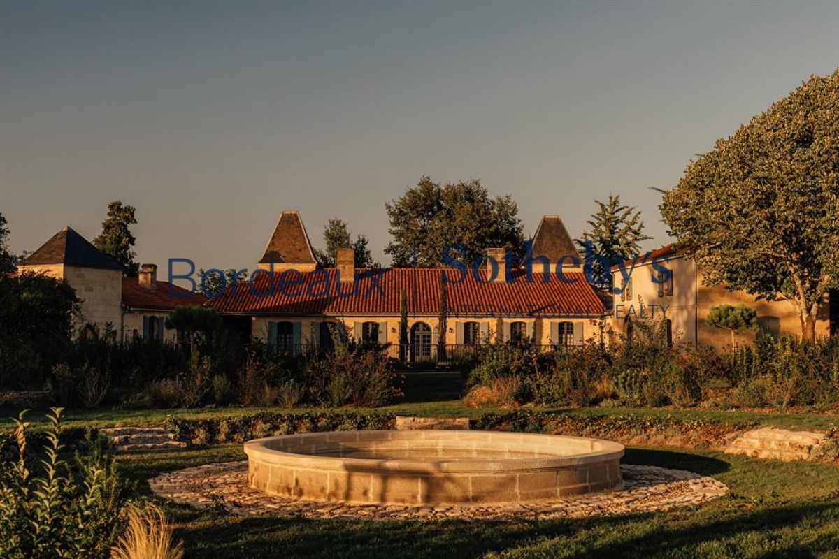 Maison de luxe à vendre à Saint-Émilion, 3 684 000 €, Photo 2