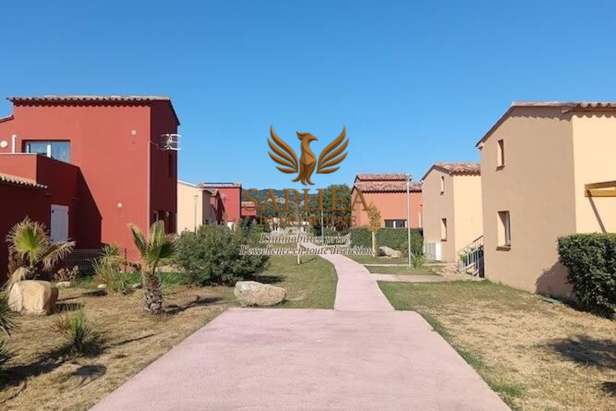 Maison de luxe à vendre à Lecci, 227 364 €, Photo 3