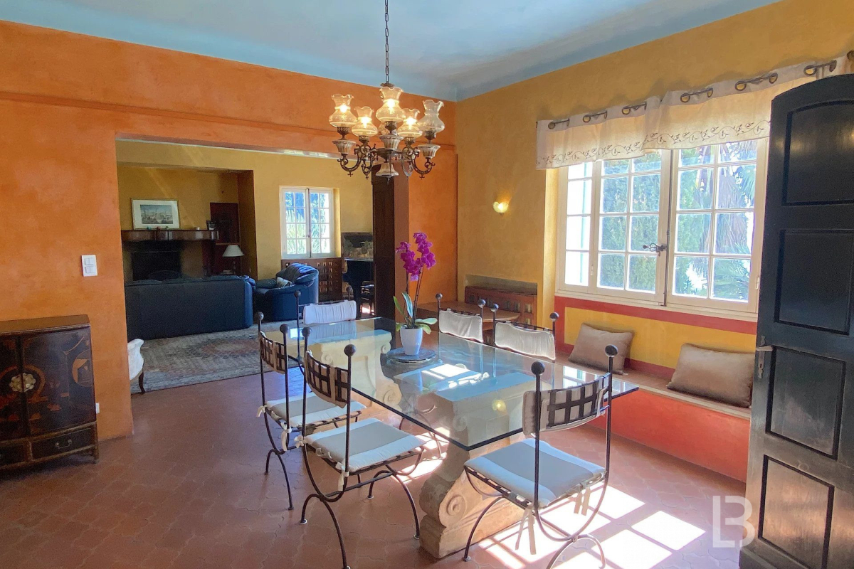 Luxury House for sale in Grasse, 1 340 000 €, Photo 4