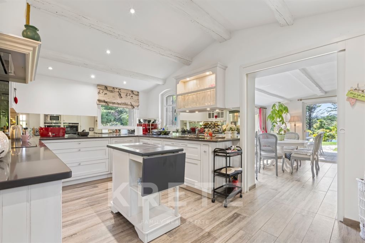Luxury House for sale in Châteauneuf-Grasse, 3 190 000 €, Photo 6