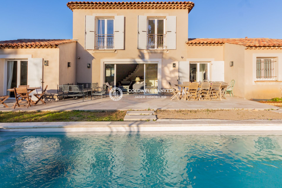 Maison de luxe à vendre à Cogolin, 990 000 €, Photo 1