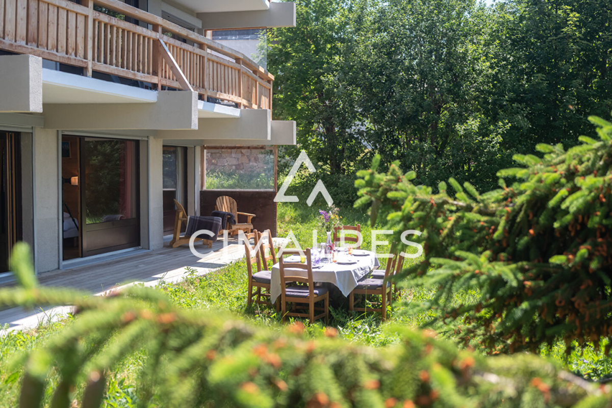 Luxury Apartment for sale in L Alpe-d'Huez, 1 200 000 €, Photo 1