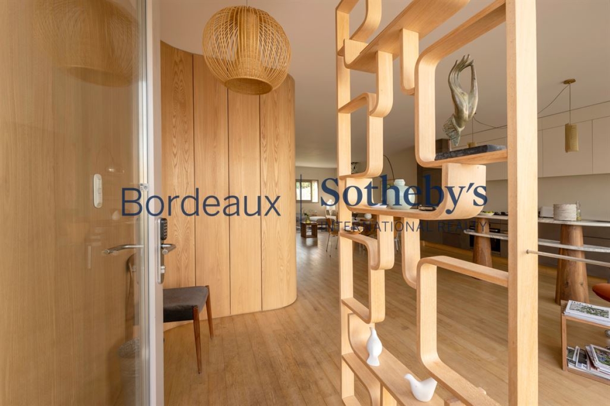 Luxury House for sale in Bordeaux, 1 100 000 €, Photo 2