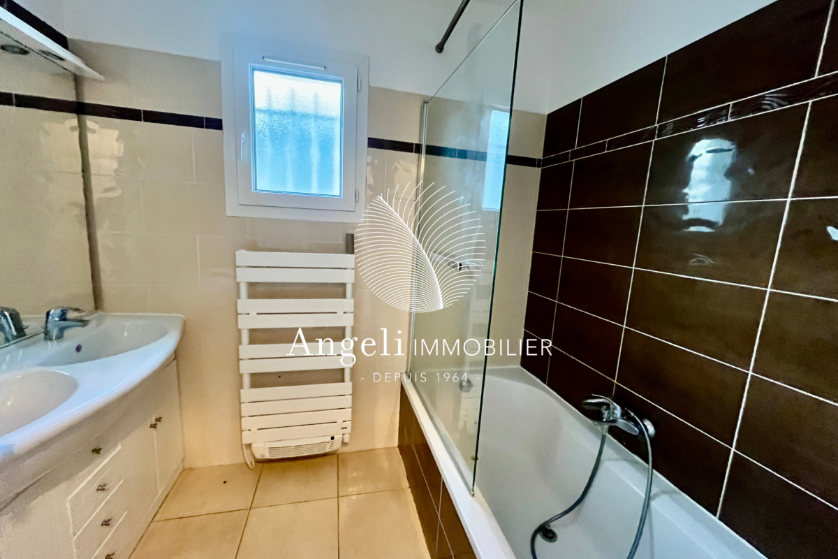 Maison de luxe à vendre à Saint-Aygulf, 680 000 €, Photo 4