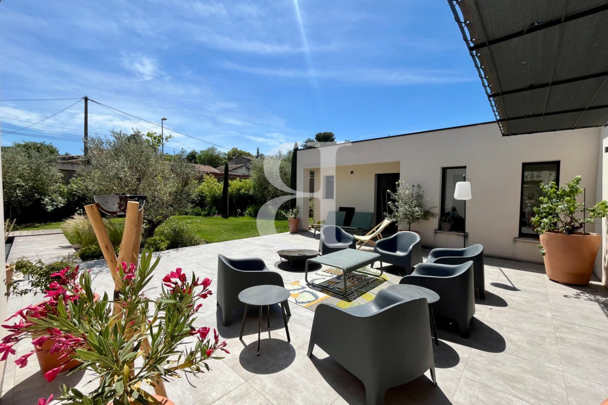 Maison de luxe à vendre à Saint-Rémy-de-Provence, 1 099 000 €, Photo 4