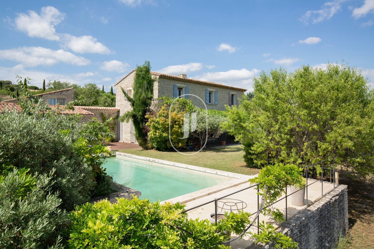 Maison de luxe à vendre à Gordes, 1 395 000 €, Photo 1