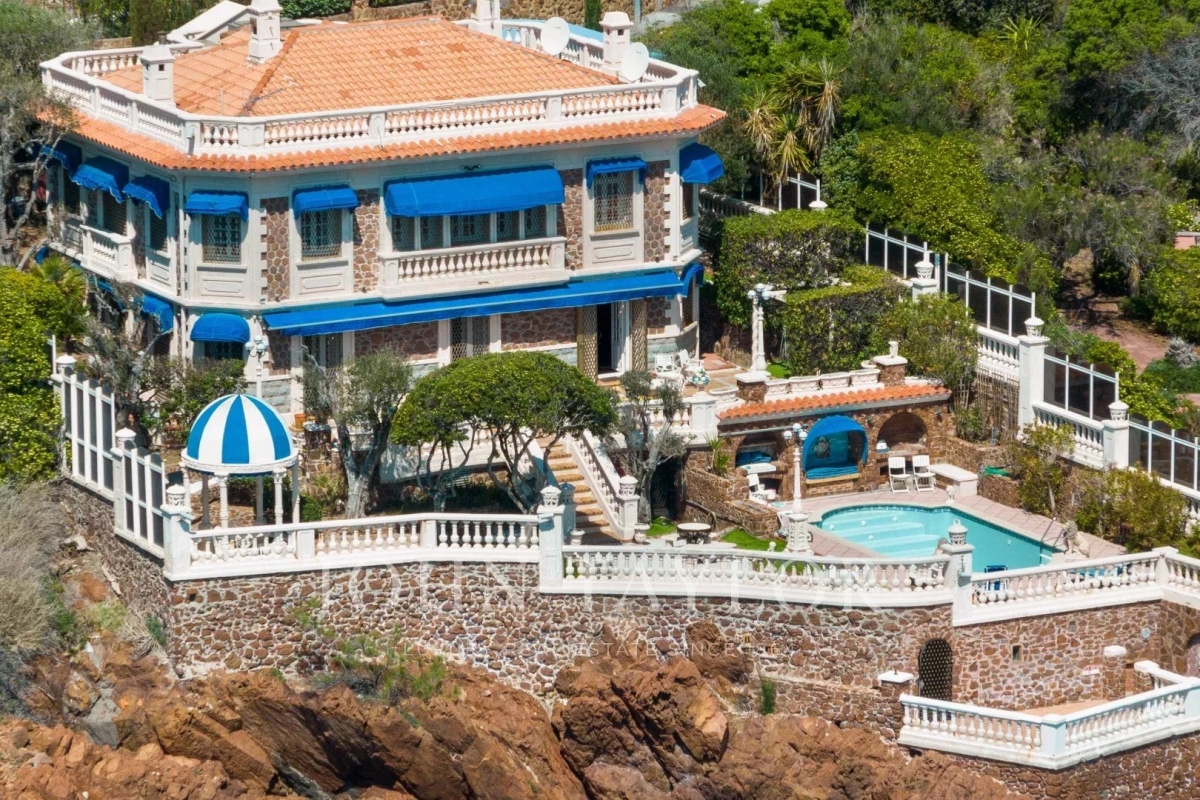 Maison de luxe à vendre à Agay, 3 980 000 €, Photo 2